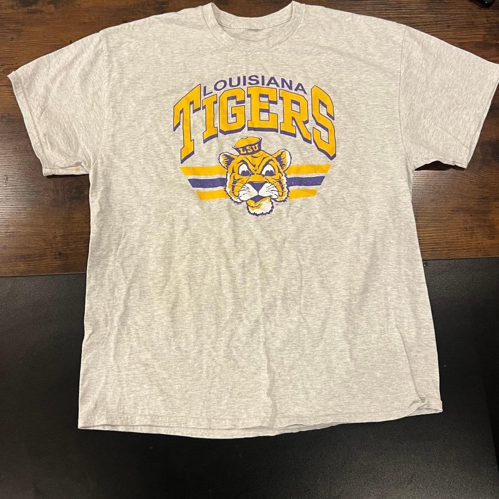 LSU Louisiana Tigers T Shirt Gray‎ Short Sleeve Graphic Tee Mens XL